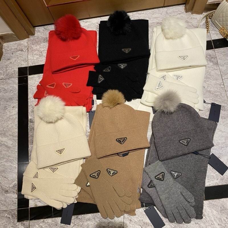 Prada Scarf Hat Gloves hm10