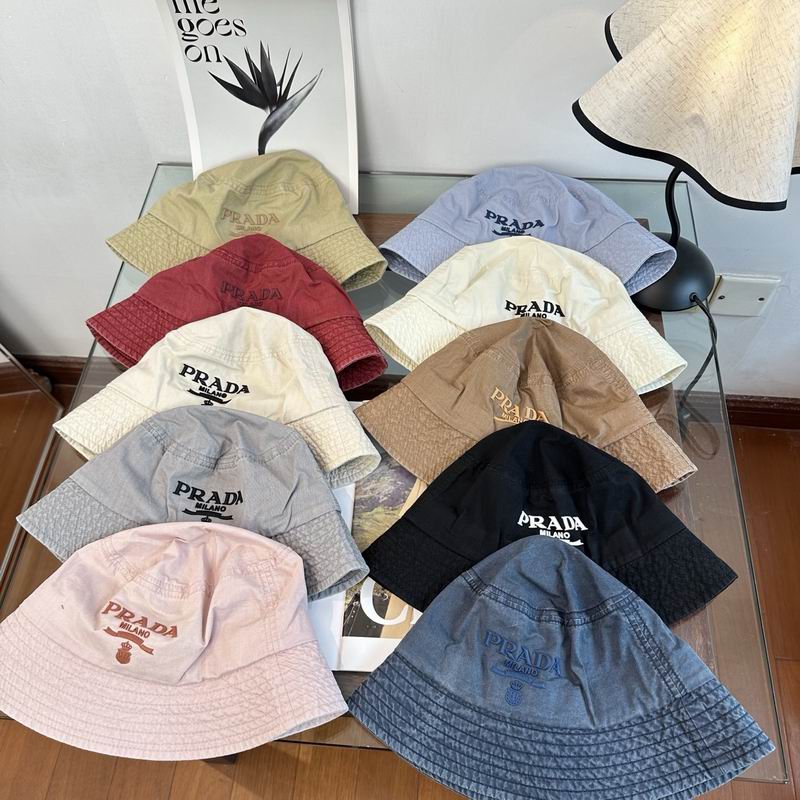 Prada hat 051901