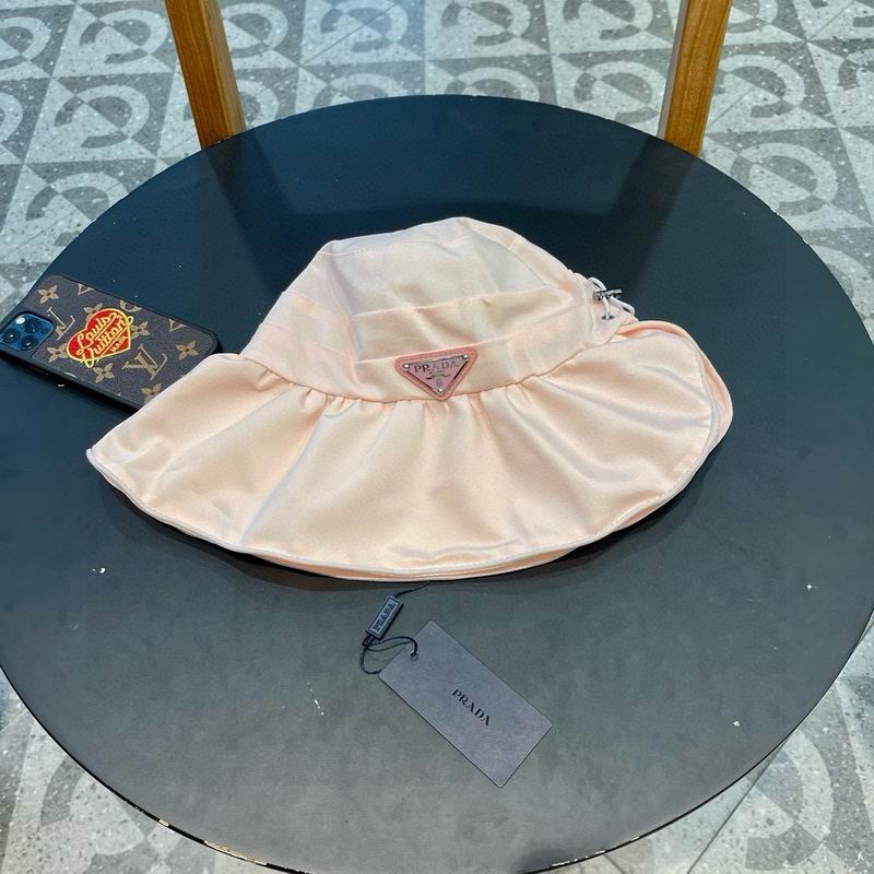 Prada hat 071613