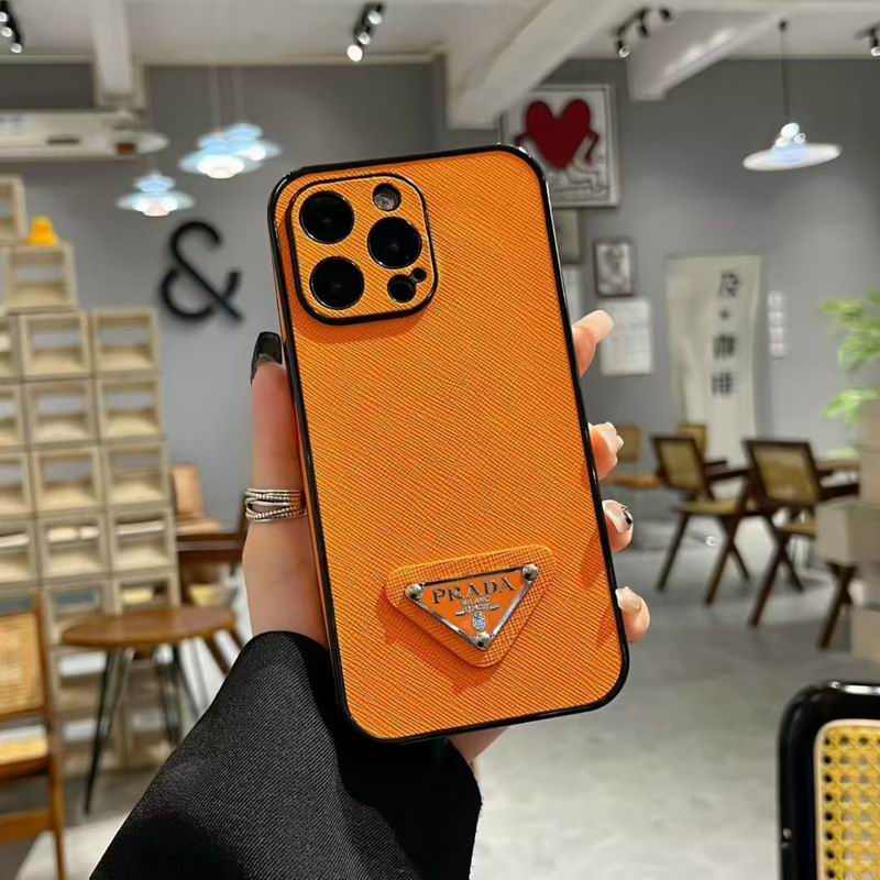 Prada iPhone 17Pro Max 092820