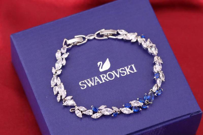Swarovski Bracelet 04yxh60