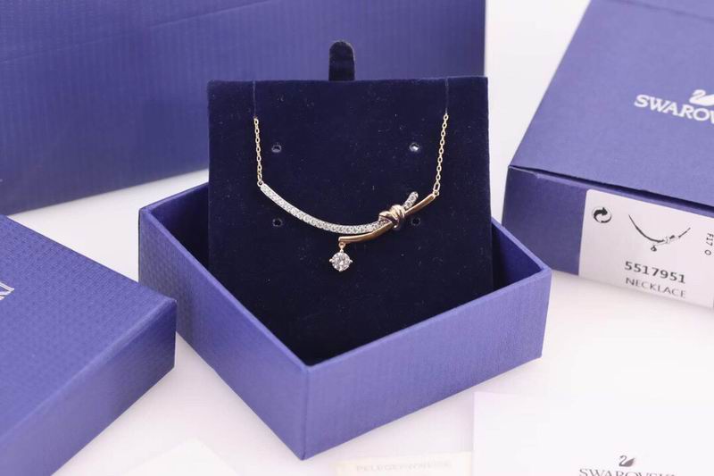 Swarovski Necklace 04yxs11