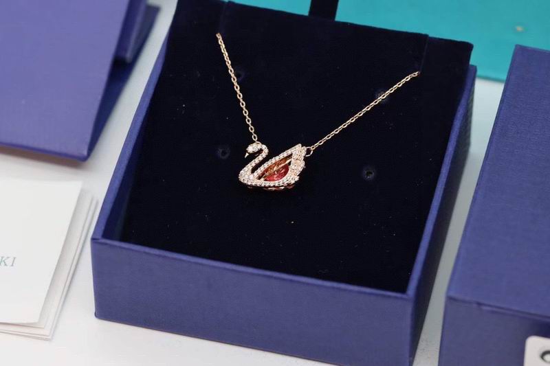 Swarovski Necklace 05yxs39
