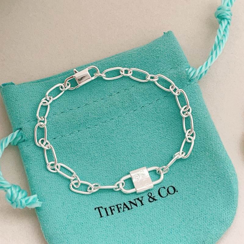 Tiffany Bracelet 03yxs39