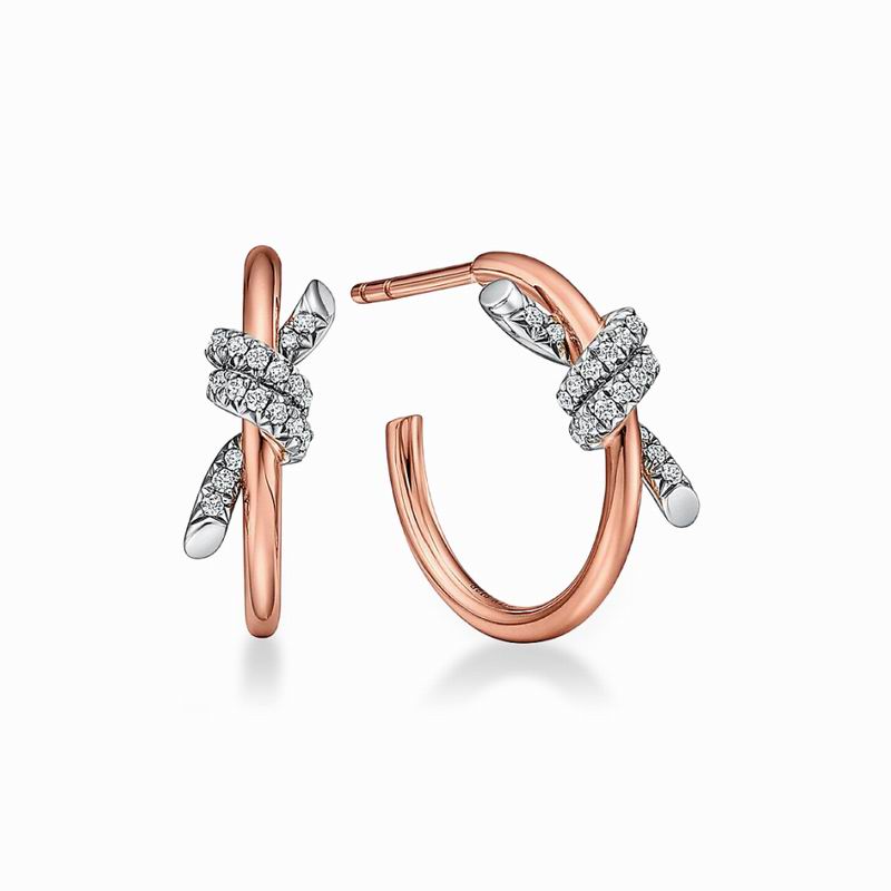 26 Tiffany Earring