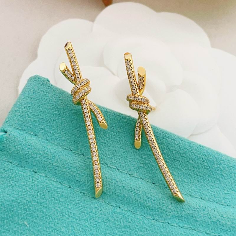 Tiffany Earring 04yxs31