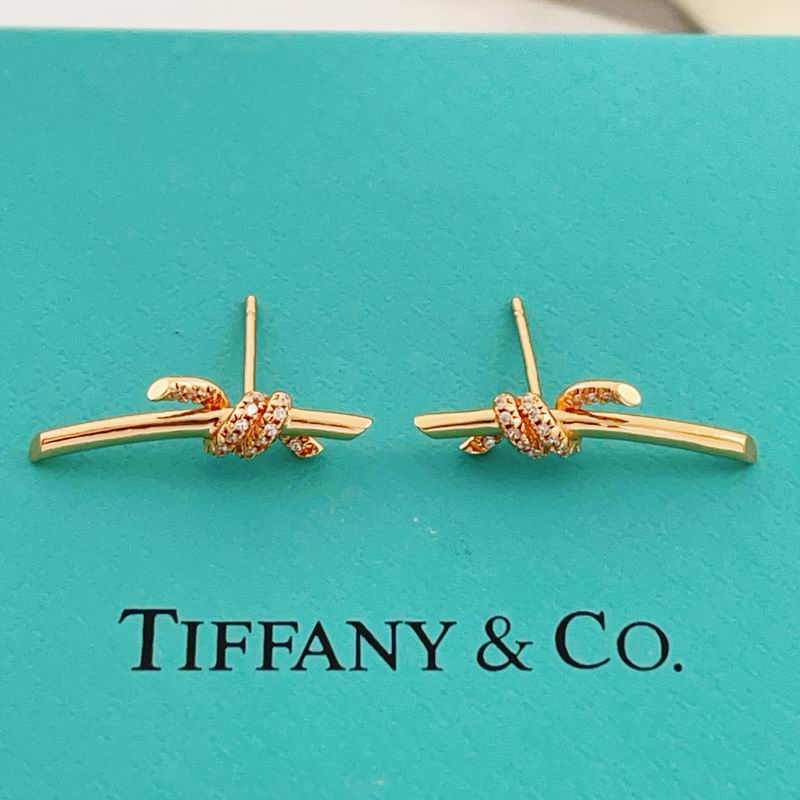 Tiffany Earring 04yxs33