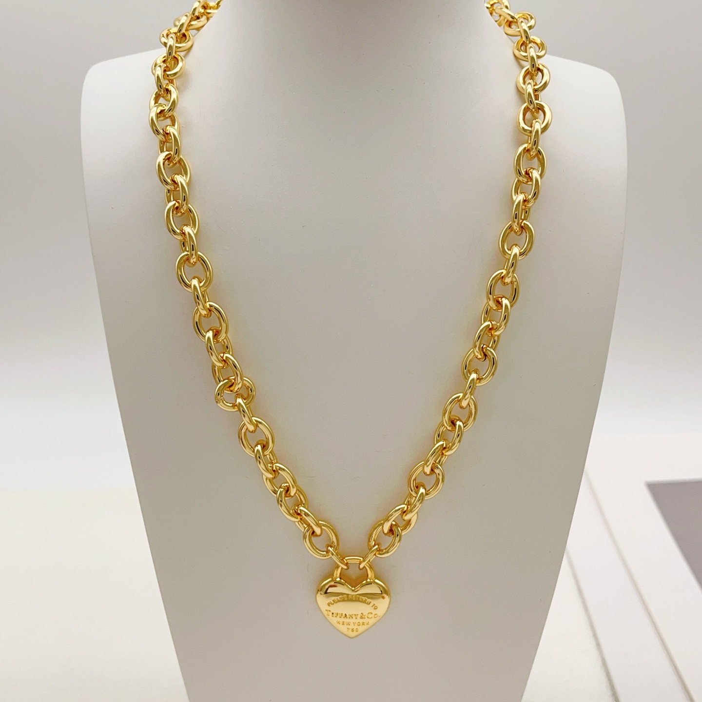 Tiffany Necklace 02yxs13