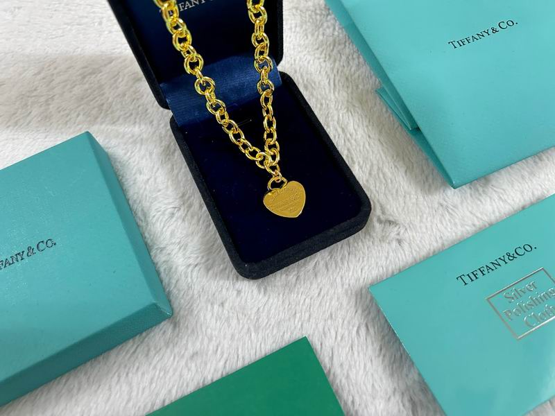 Tiffany Necklace 03yxs17