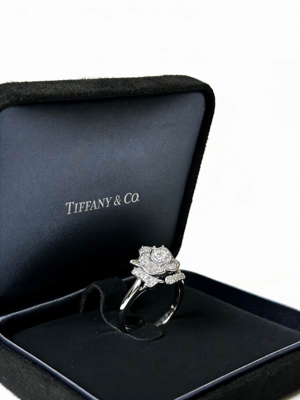 Tiffany Ring 04yxs46