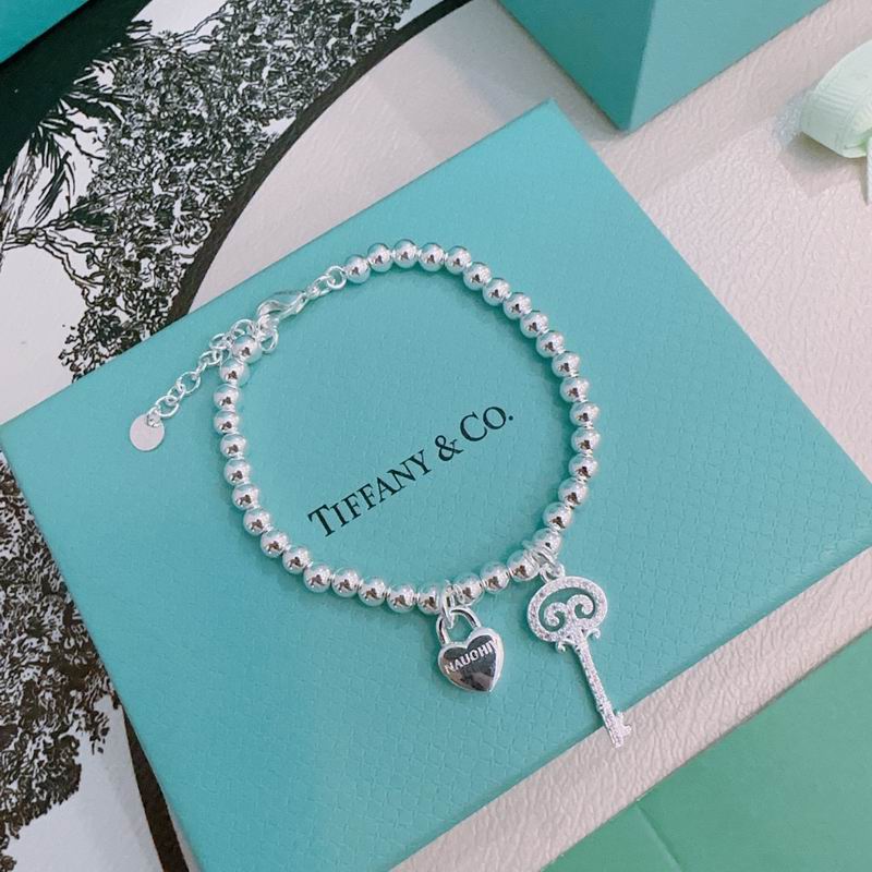 Tiffany bracelet 09yxx46