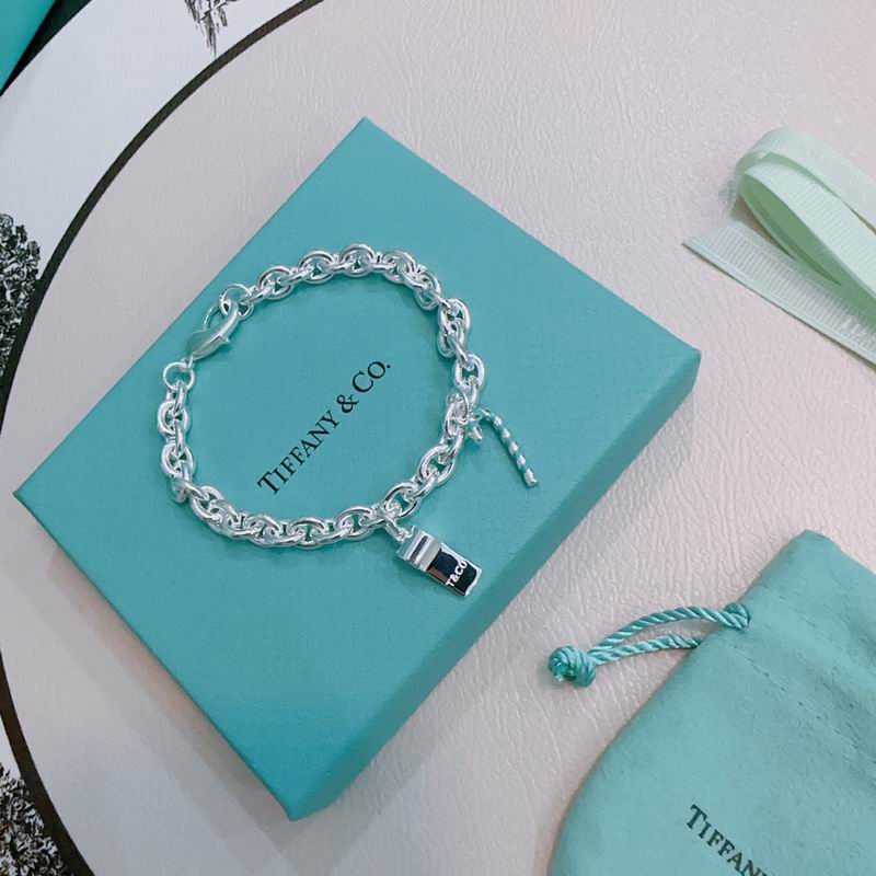 Tiffany bracelet 09yxx73