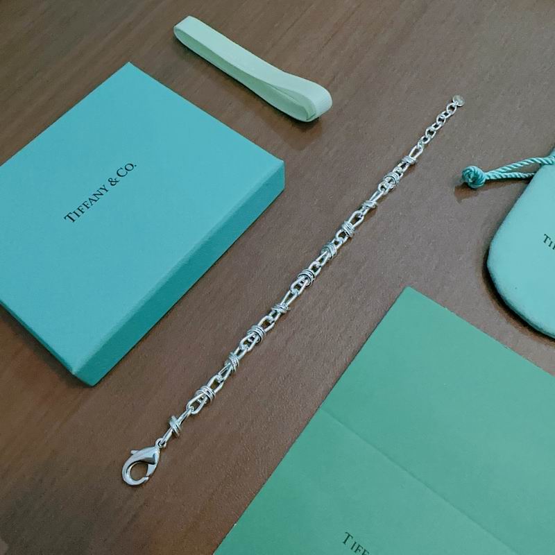 Tiffany bracelet 10yxx211