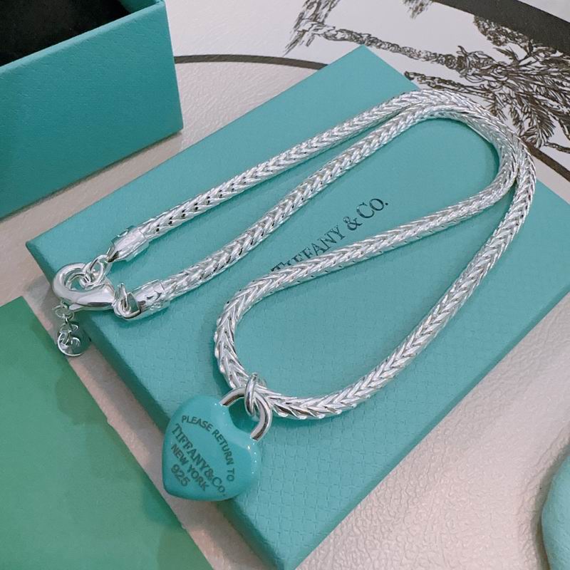 Tiffany necklace 09yxx71
