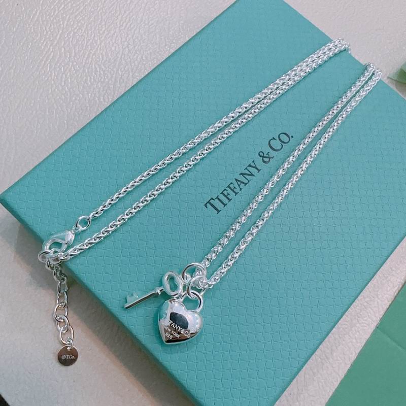 Tiffany necklace 10yxx96