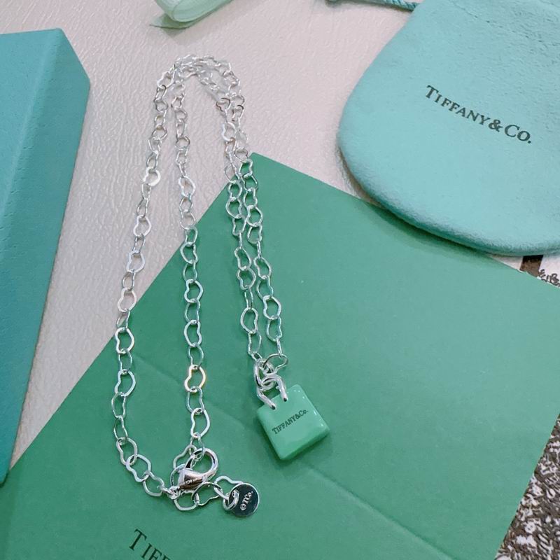 Tiffany necklace 10yxx97