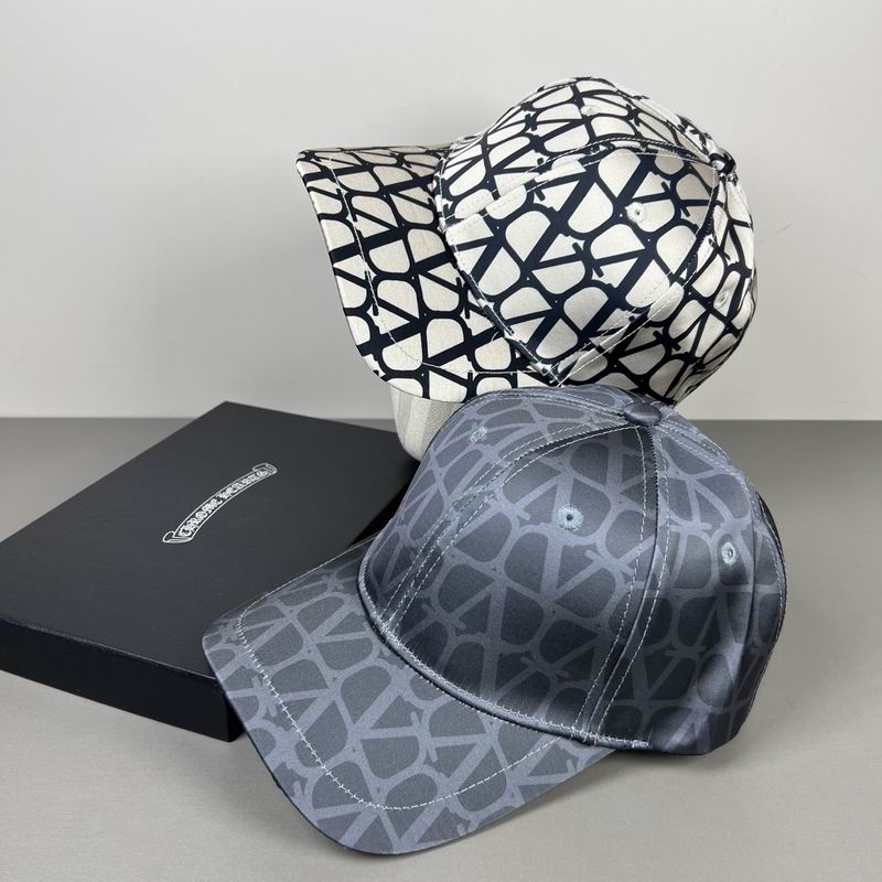 Valentino Cap dx02