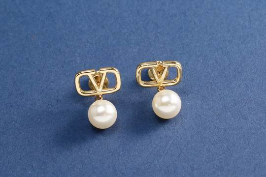 Valentino earring1
