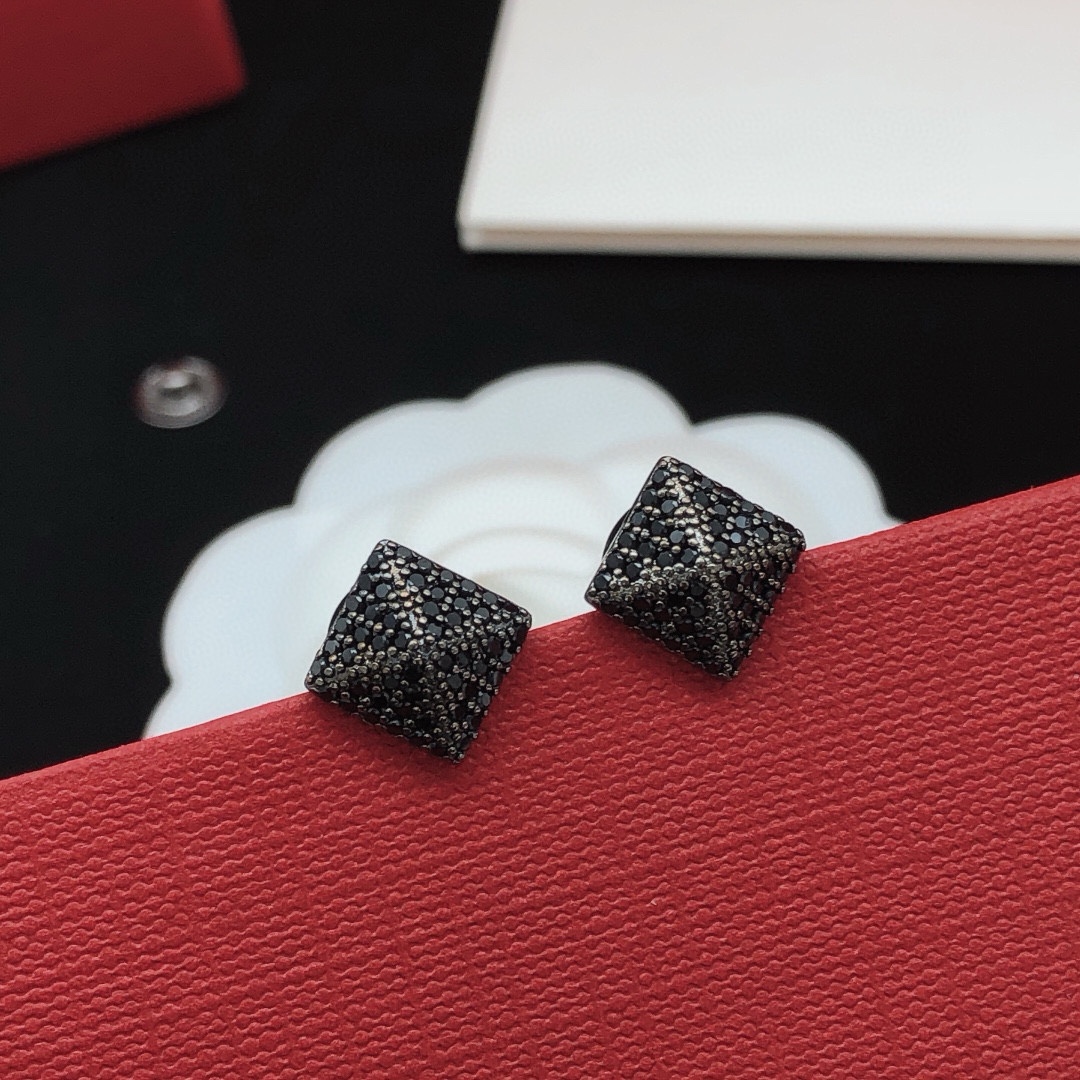 Valentino earring 11lyh40