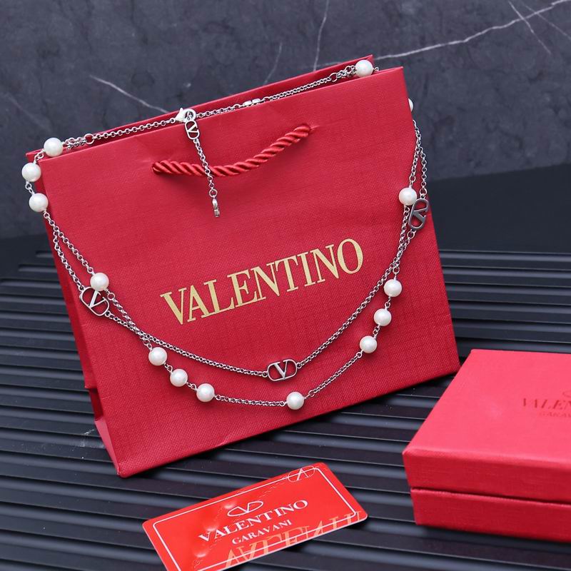 Valentino necklace 06yxh02