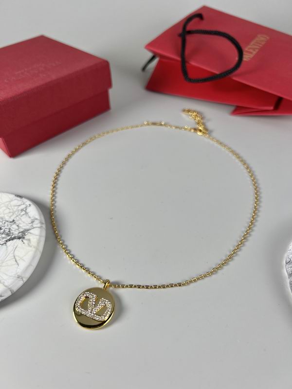 Valentino necklace 09yxq02