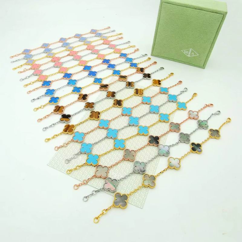 Van Cleef & Arpels bracelet 12yxq14