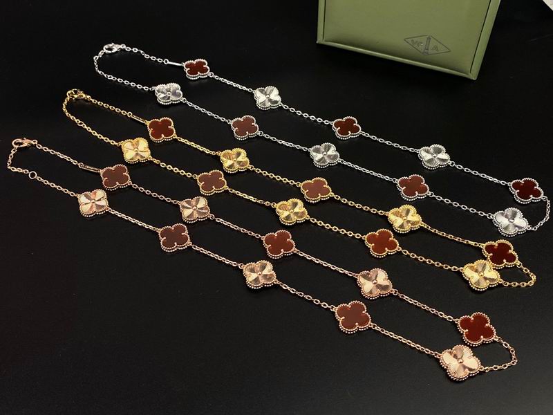 Van Cleef & Arpels necklace 11yxq11