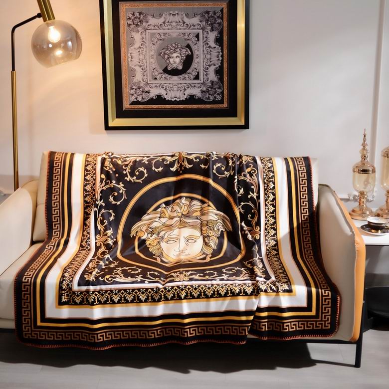 Versace 1.5x1.5m 1.5x2.0m 2.0x2.3m 54