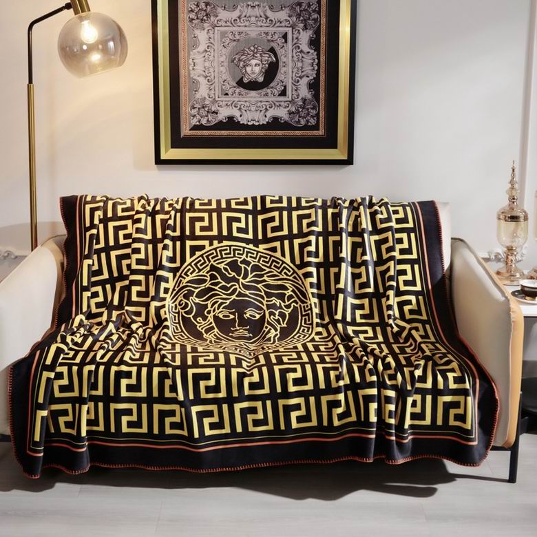 Versace 1.5x1.5m 1.5x2.0m 2.0x2.3m 56