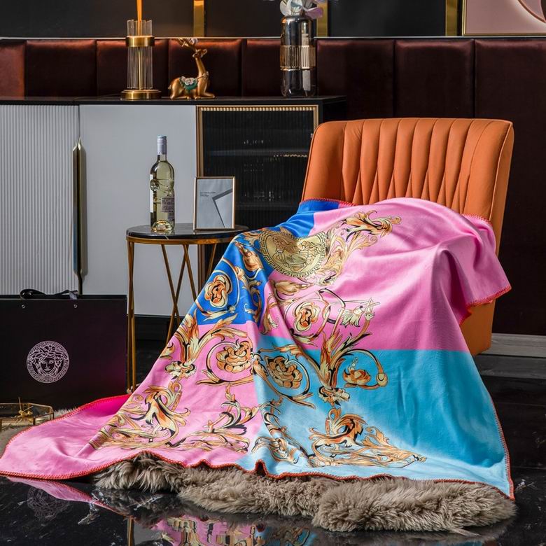 Versace 1.5x1.5m 1.5x2.0m 2.0x2.3m 05