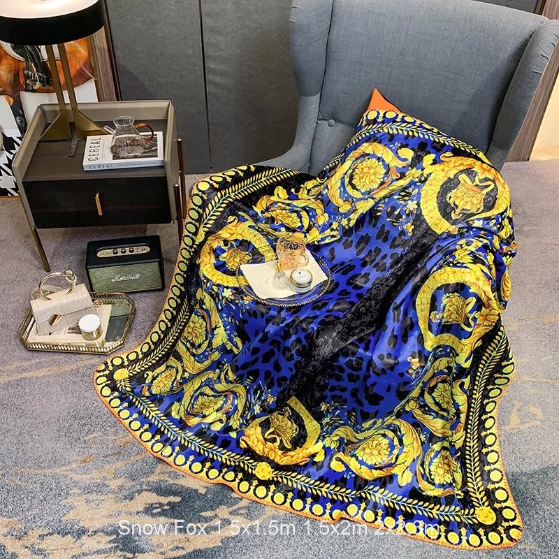 Versace 1.5x1.5m 1.5x2.0m 2.0x2.3m 10