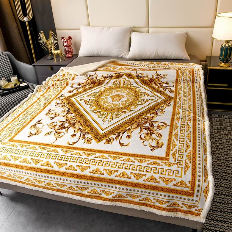 Versace 1.5x2.0m 2.0x2.3m 13