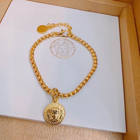 Versace bracelet 11lyh112