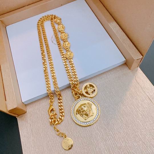 Versace necklace 11lyh84