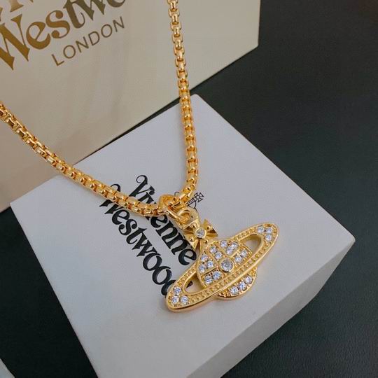 Vivienne Westwood necklace 11lyh26