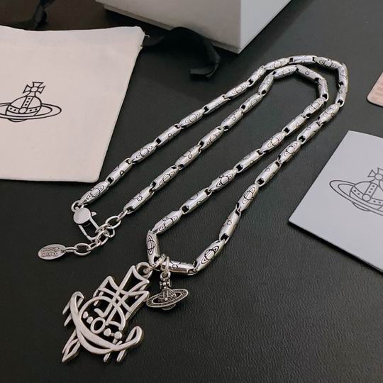 Vivienne Westwood necklace 12lyh108