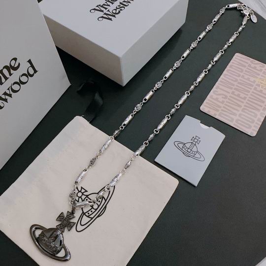 Vivienne Westwood necklace 12lyh109