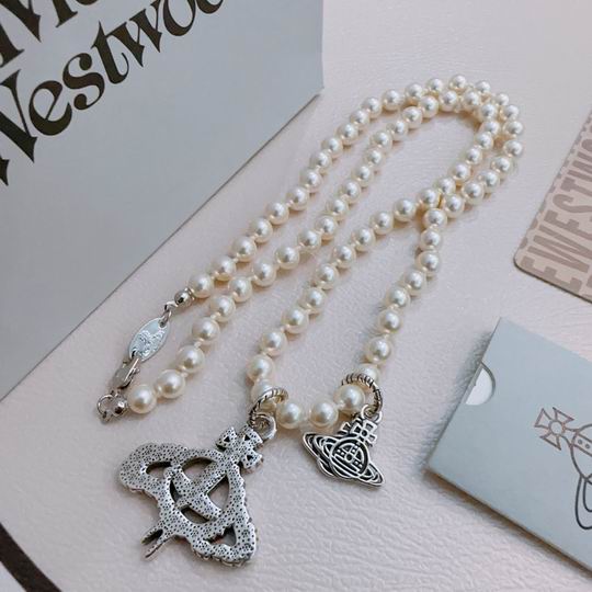 Vivienne Westwood necklace 12lyh148