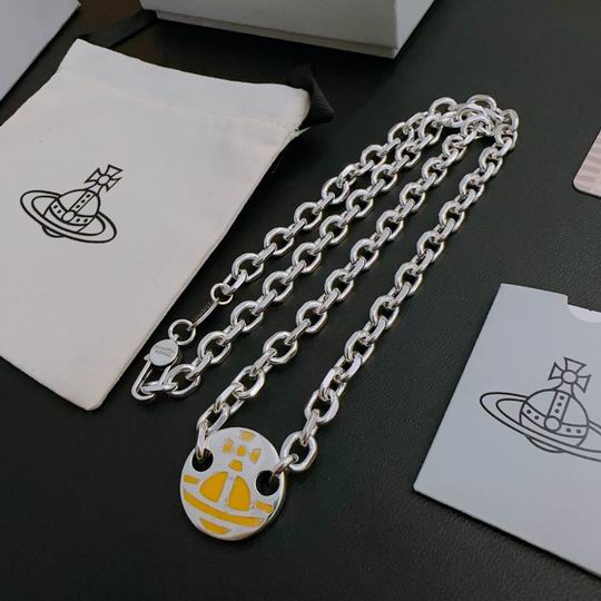 Vivienne Westwood necklace 12lyh95