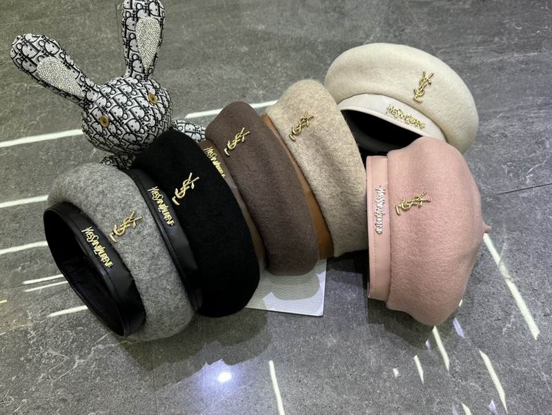 YSL beret dx06