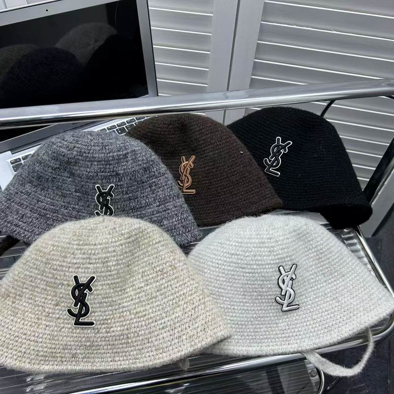 YSL hat dx07