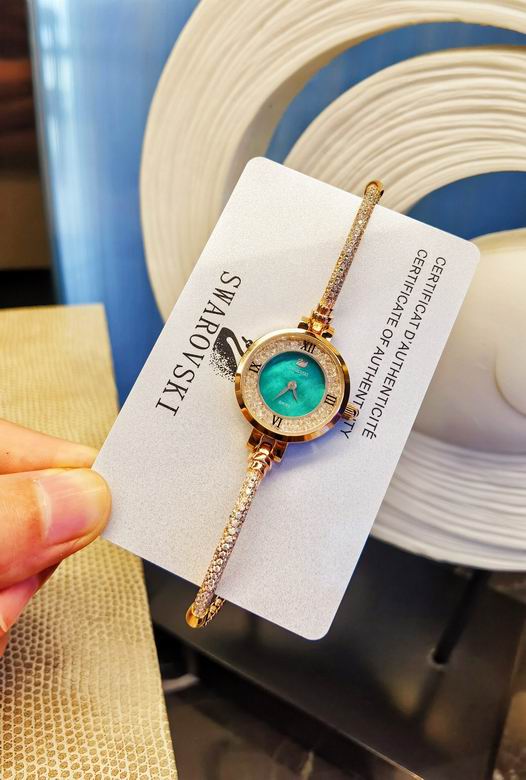 Swarovski women(4)