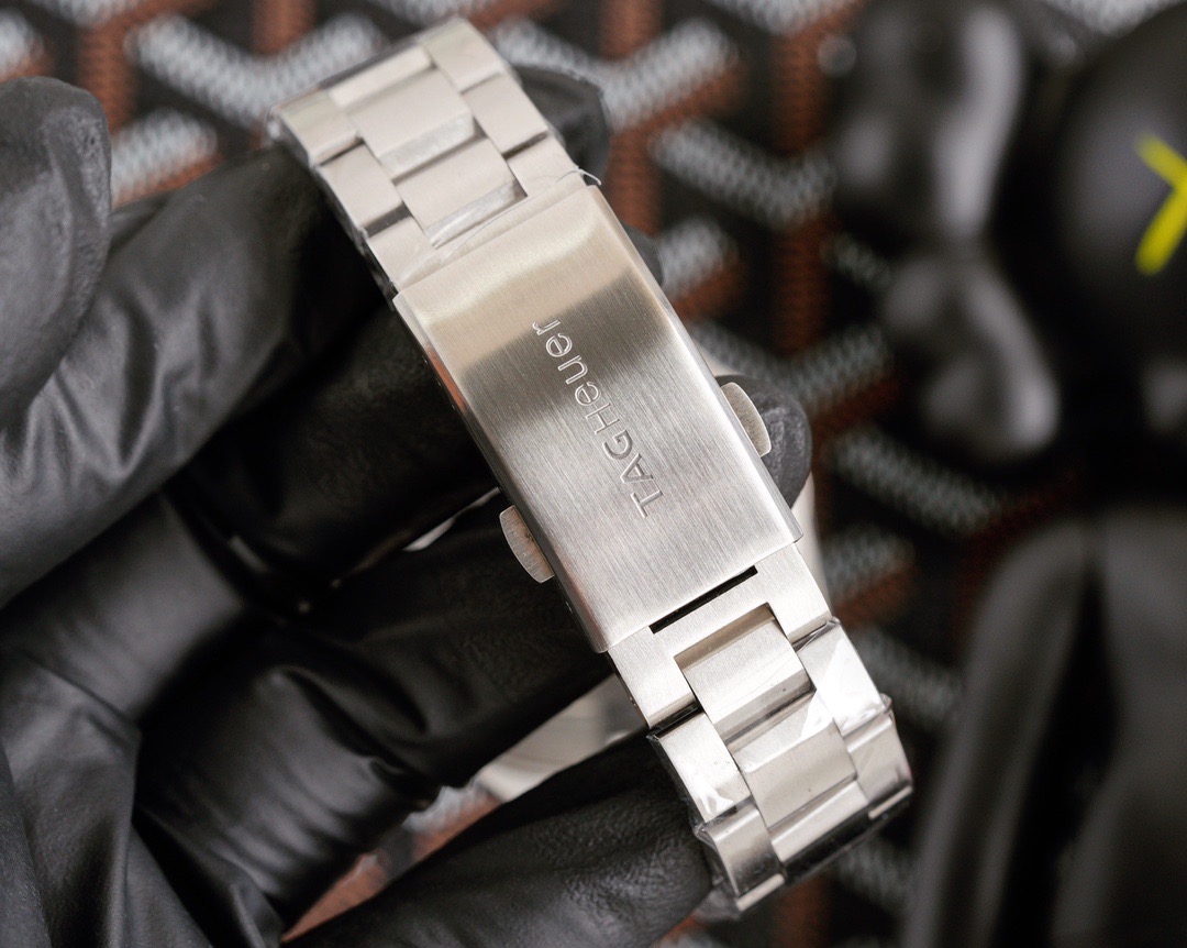 Tag Heuer 43mm watch mb (1)