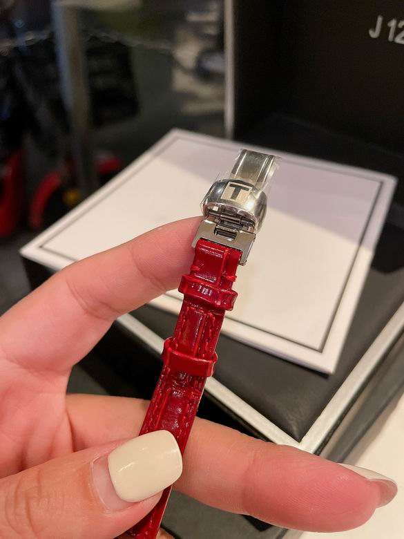 Tissot women 26mm (3)