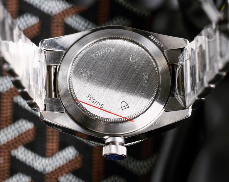 Tudor  men  42mm (10)