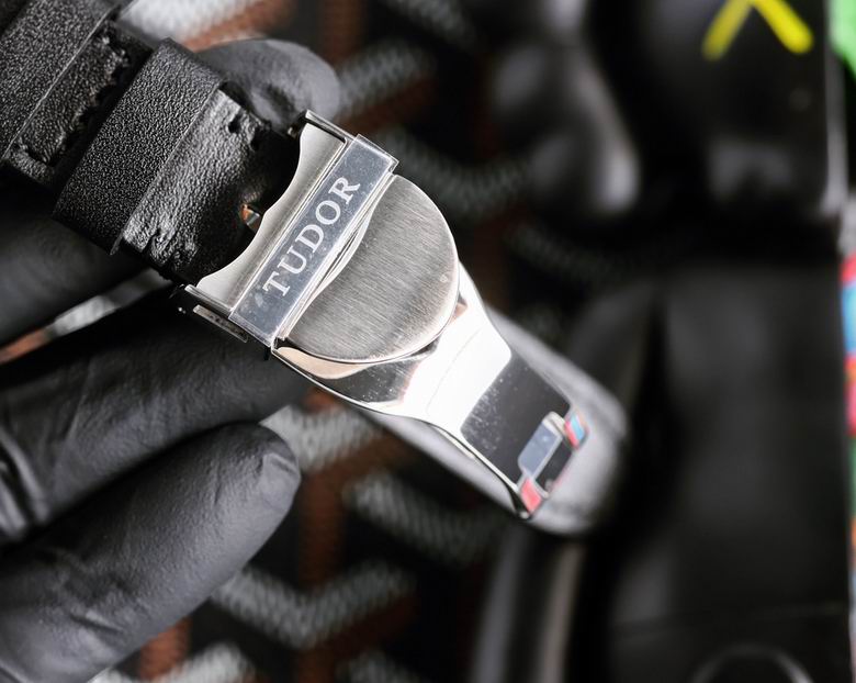 Tudor  men  42mm (3)