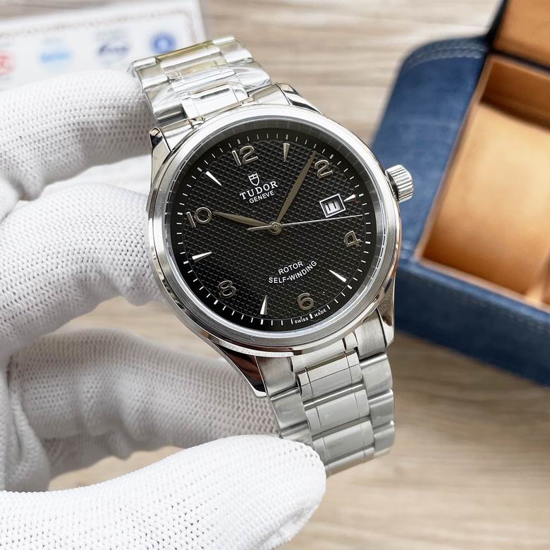 Tudor Men watch  (7)