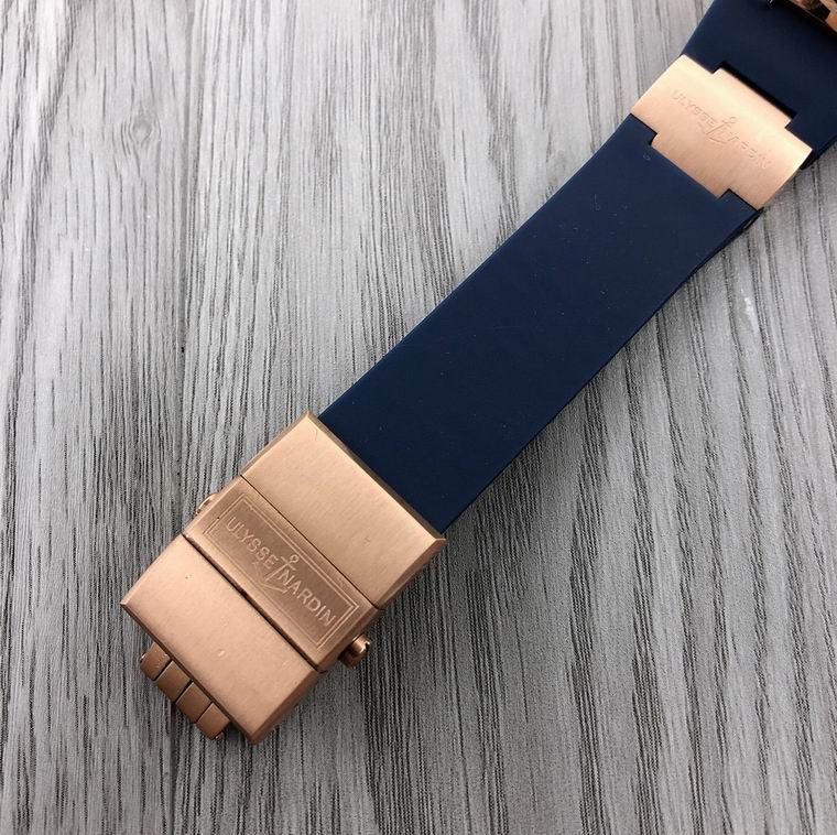 Ulysse Nardin 42.7mm (1)