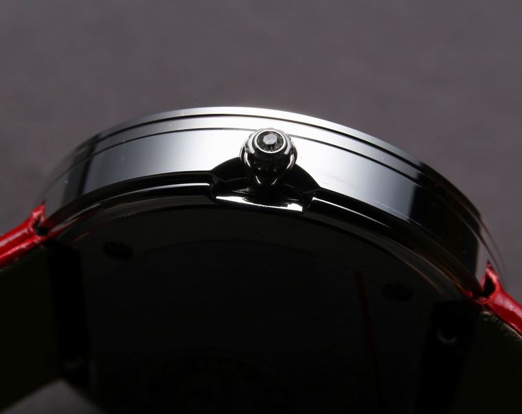 Van Cleef  Arpels women 32X8mm (1)