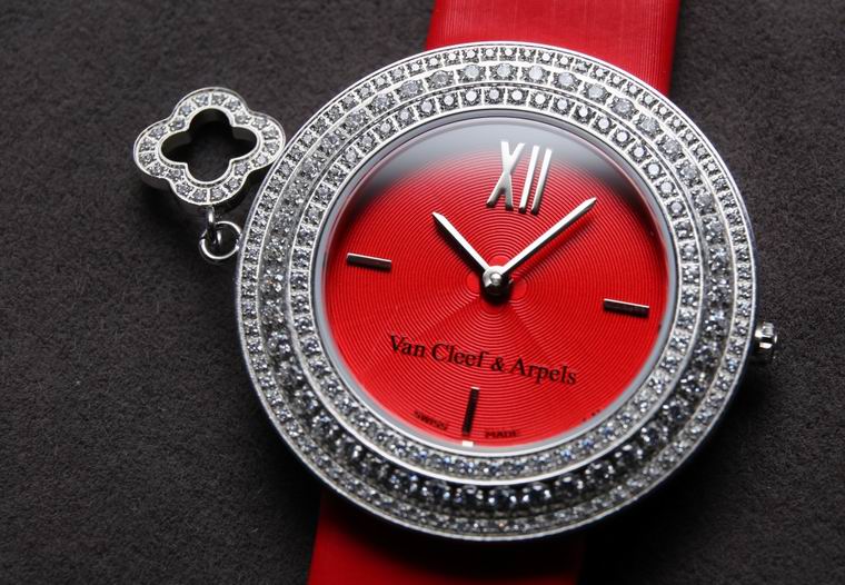 Van Cleef  Arpels women 32X8mm (11)